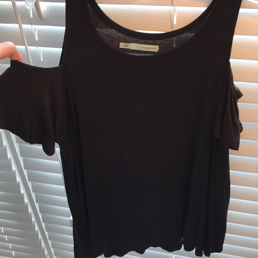 Cold Shoulder cut T-shirt